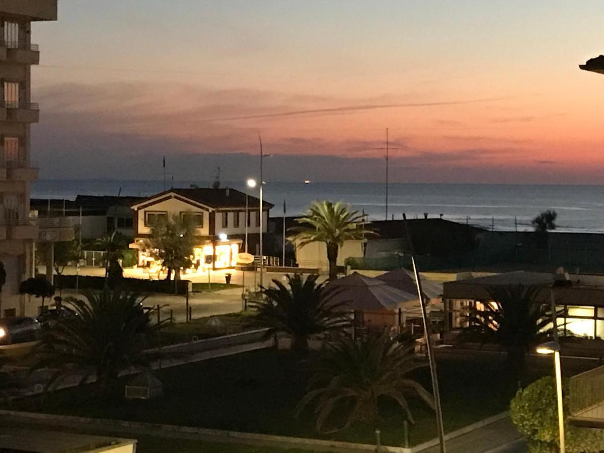 My Happy Place Lido di Camaiore Luaran gambar