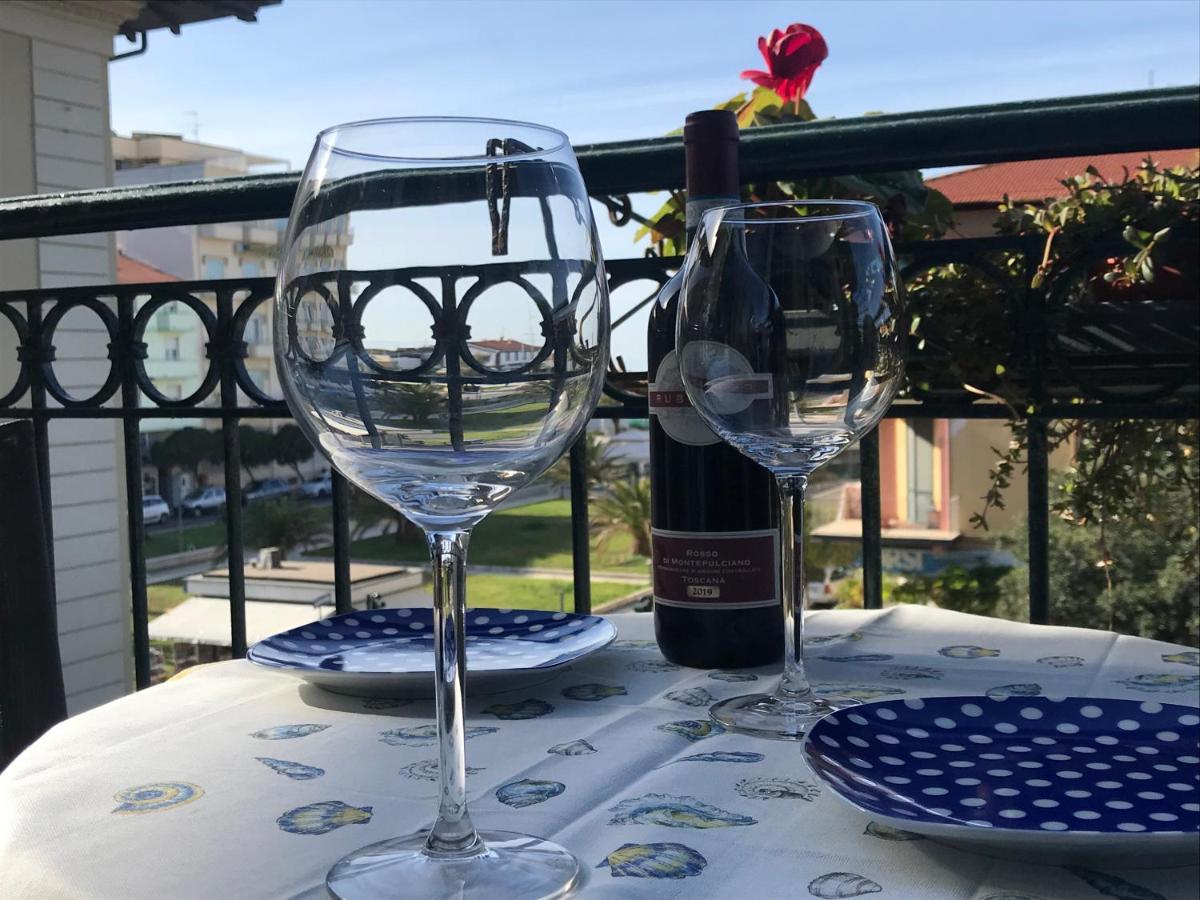 My Happy Place Lido di Camaiore Luaran gambar